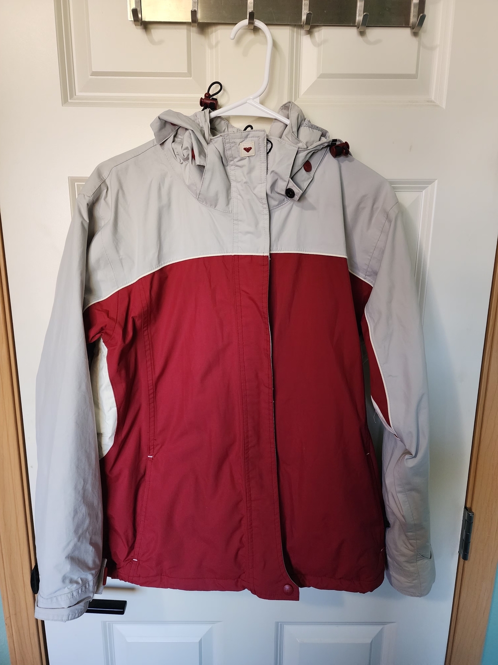 Roxy Ski Jacket Women’s medium Ski Snowboard Winter Coat X-series